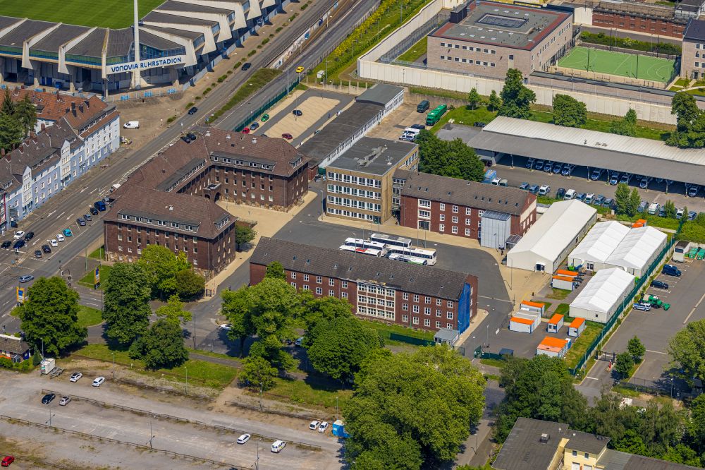 Aerial photograph Bochum - Refugee reception building on the street Castroper Strasse on the street Gersteinring in Bochum at Ruhrgebiet in the state North Rhine-Westphalia, Germany