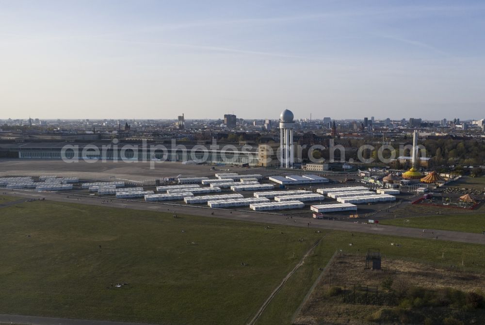 Aerial photograph Berlin - Container settlement as temporary shelter and reception center for refugees on Columbiadamm in the district Tempelhof in Berlin, Germany