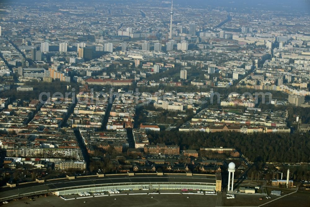 Aerial image Berlin - Refugee - buildings the Senate and the operator Tamaja Social Services GmbH in the hangars of the former Tempelhof Airport in Berlin in Germany
