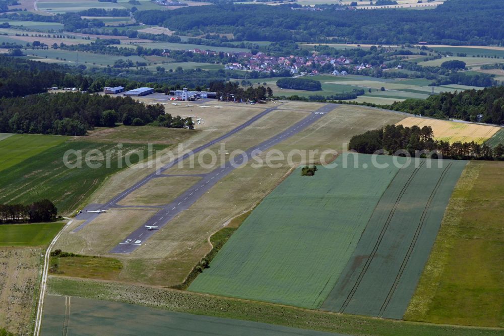 Ebermannstadt from above - Runway with tarmac terrain of airfield Flugplatz Burg Feuerstein EDQE in Ebermannstadt in the state Bavaria, Germany