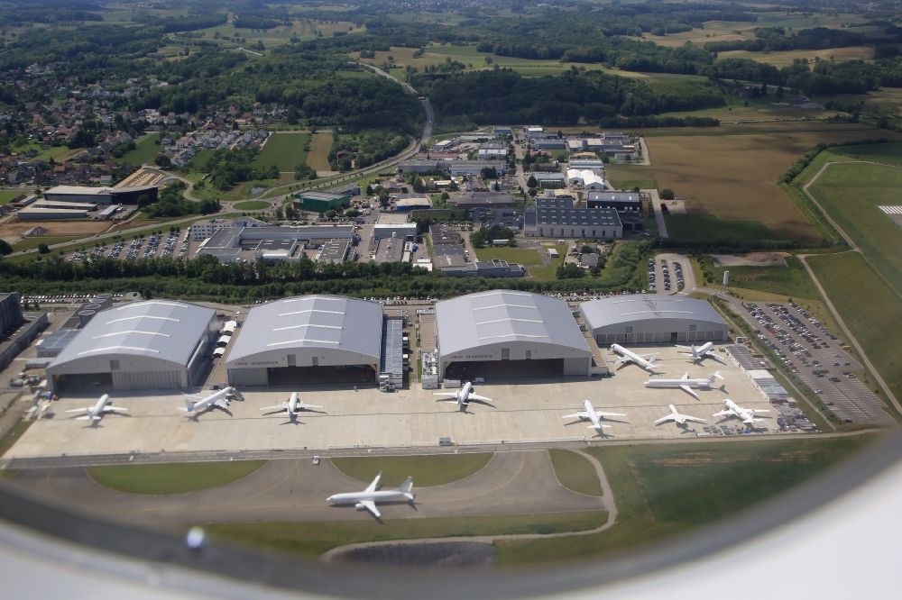 Aerial image Hésingue - Aircraft maintenance facility Amac Aerospace at the airport of Euro Airport Basel-Mulhouse-Freiburg in Hesingue near Saint-Louis in France