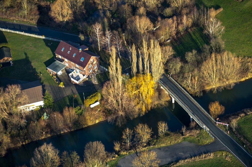 Aerial photograph Dolberg - River - bridge construction about the Lippe in Dolberg in the state North Rhine-Westphalia, Germany