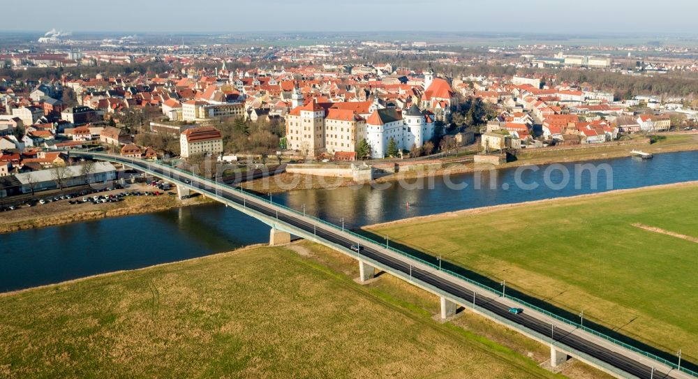 Aerial image Torgau - River - bridge construction Elbebruecke over the elbe in Torgau in the state Saxony, Germany