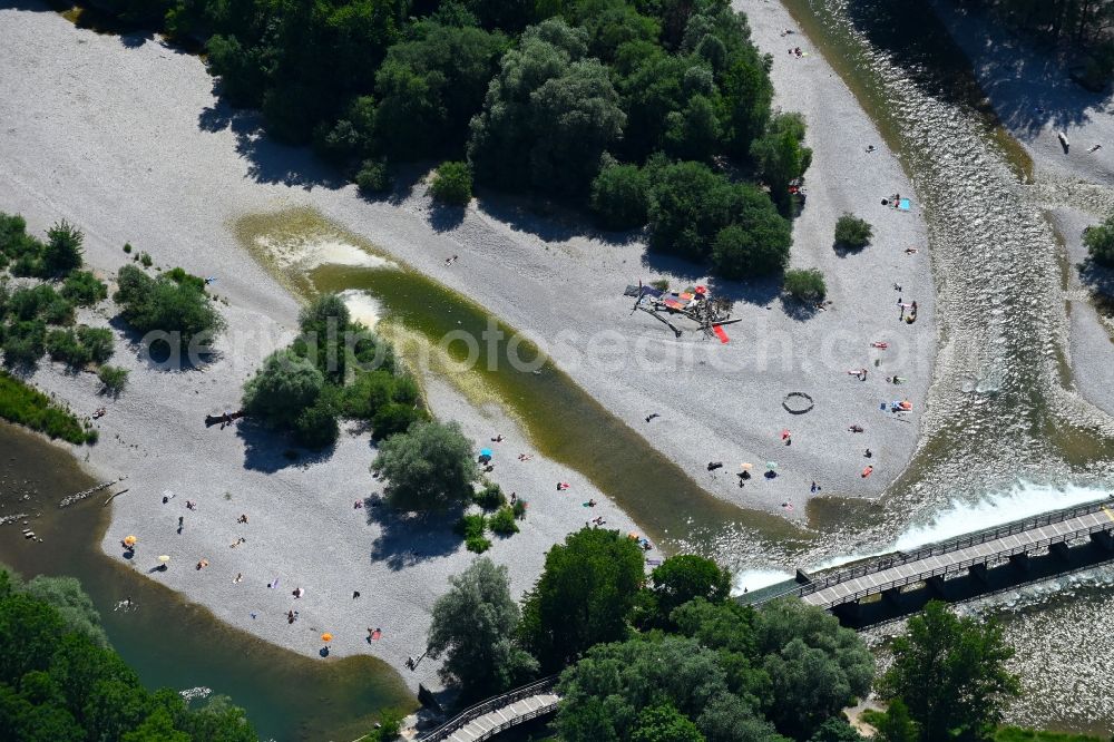 Aerial image München - River bridge structure Kabelsteg over the Isar in the district Au-Haidhausen in Munich in the state Bavaria, Germany