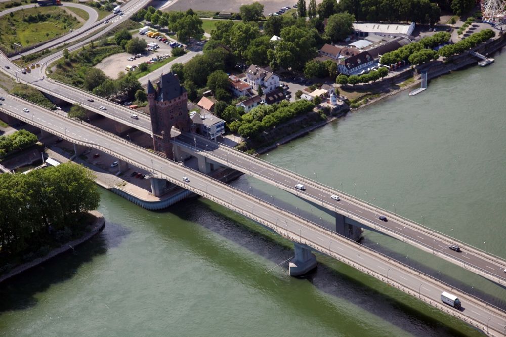 Worms from the bird's eye view: River - bridge construction Nibelungenbridge for the B47 crossing the Rhine in Worms in the state Rhineland-Palatinate, Germany
