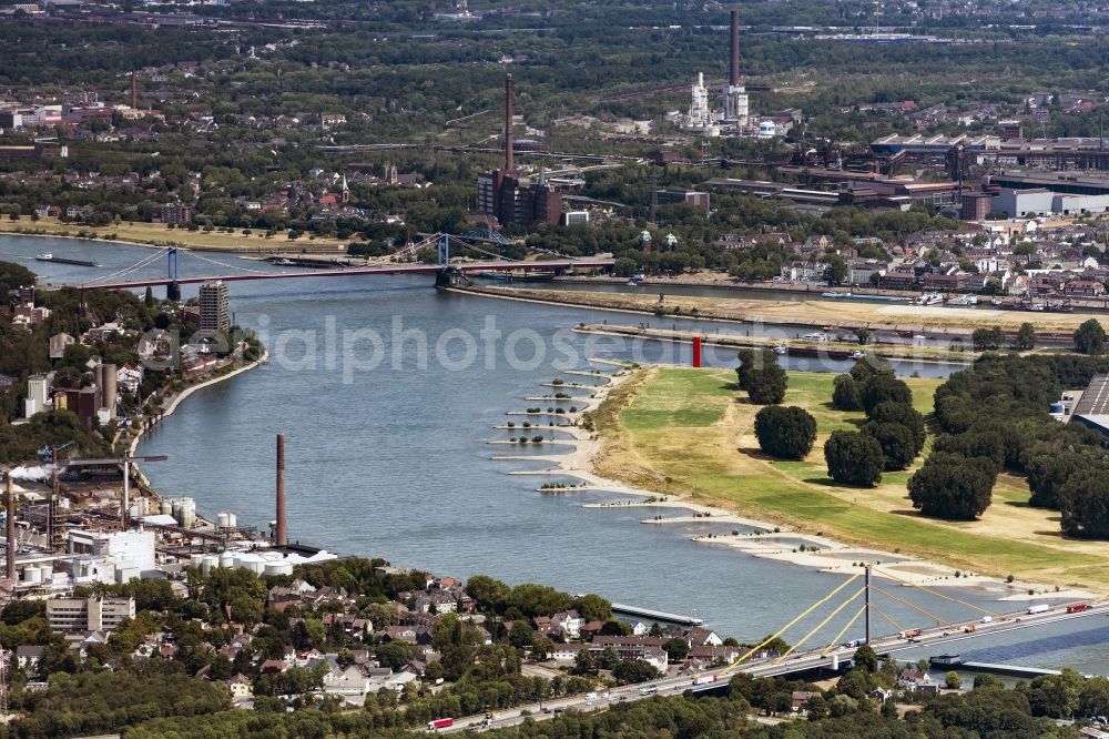 Aerial photograph Duisburg - River Delta and estuary der Ruhr in the Rhein in Duisburg in the state North Rhine-Westphalia