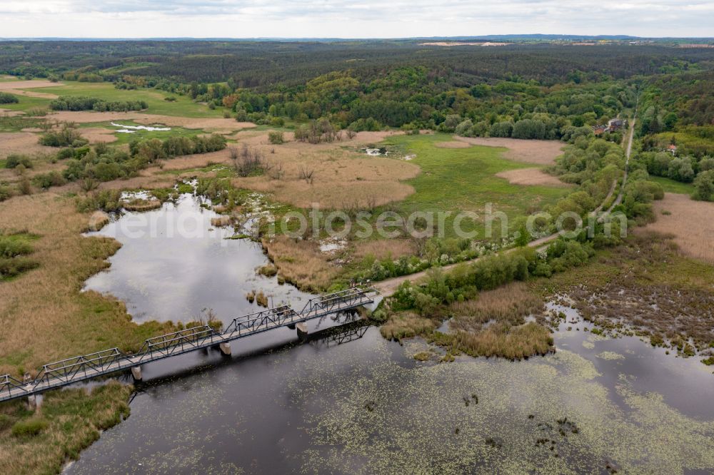 Aerial photograph Siekierki - River - bridge construction Europabruecke about the Oder in Siekierki in Woiwodschaft Westpommern, Poland