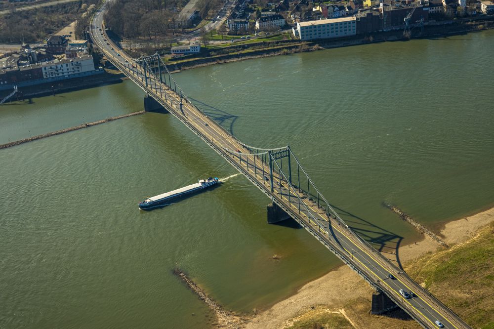 Aerial photograph Uerdingen - River - bridge construction Krefeld-Uerdinger Bruecke ueber den Rhein in Uerdingen at Ruhrgebiet in the state North Rhine-Westphalia, Germany