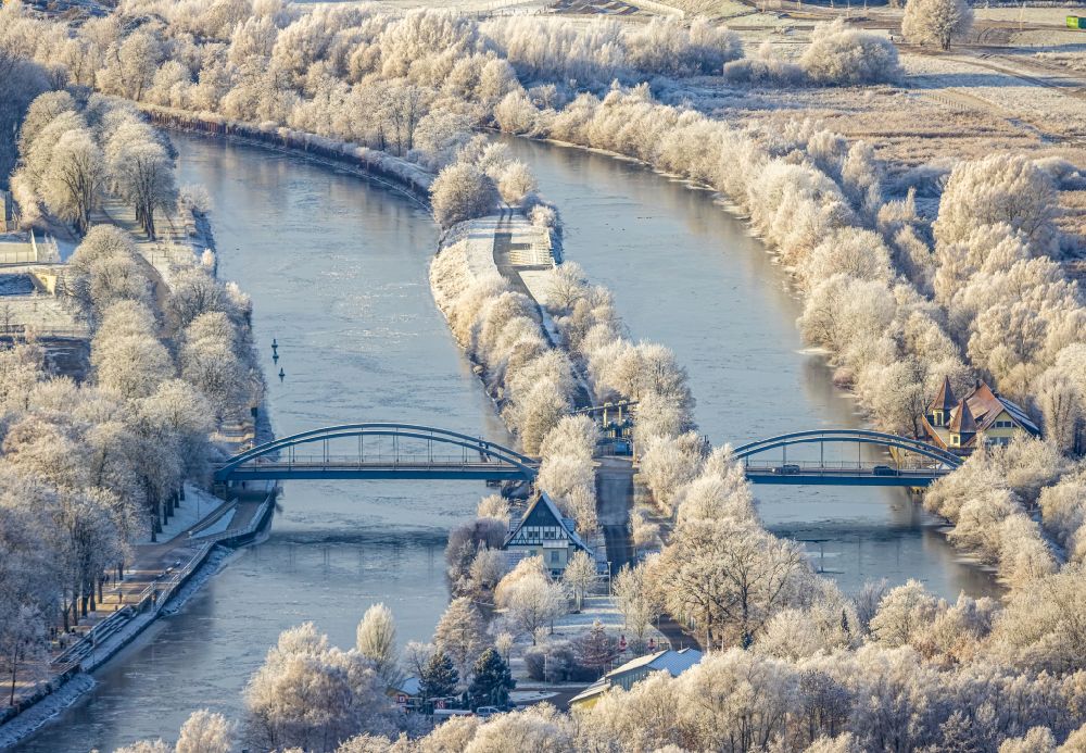 Aerial image Hamm - Inland shipping waterway of the river course of Lippe and Datteln-Hamm-Kanal on street Faehrstrasse in Hamm in the state North Rhine-Westphalia, Germany