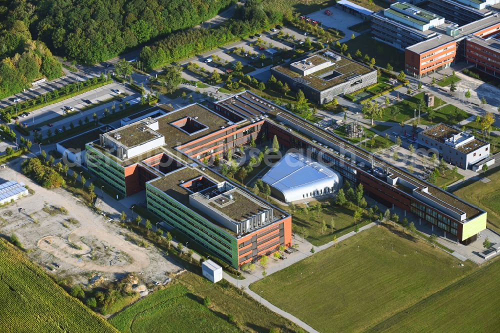 Aerial photograph Planegg - Research building and office complex BMC Biomedizinisches Centrum on street Grosshaderner Strasse in the district Martinsried in Planegg in the state Bavaria, Germany