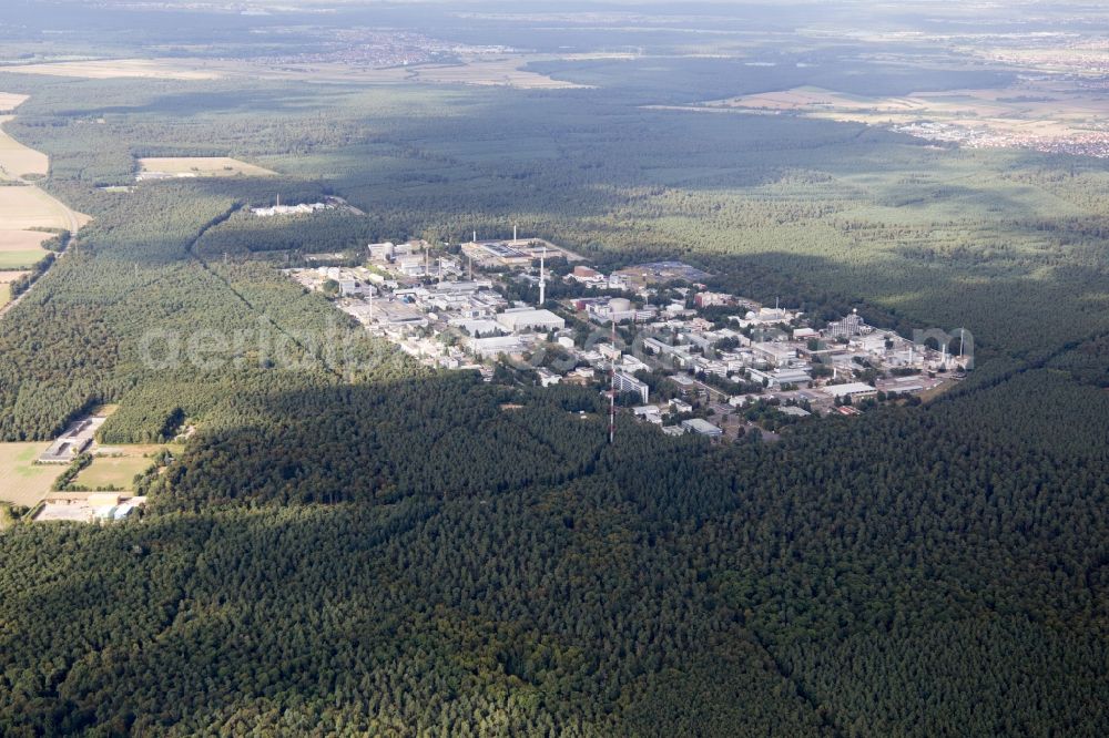 Eggenstein-Leopoldshafen from above - Research building and office complex of KIT Campus North (former Kernforschungszentrum Karlsruhe) in the district Leopoldshafen in Eggenstein-Leopoldshafen in the state Baden-Wuerttemberg