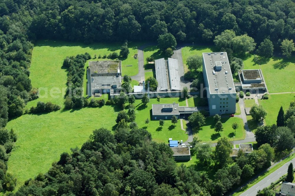 Aerial image Gießen - Research building and office complex Strahlenzentrum on Leihgesterner Weg in Giessen in the state Hesse, Germany