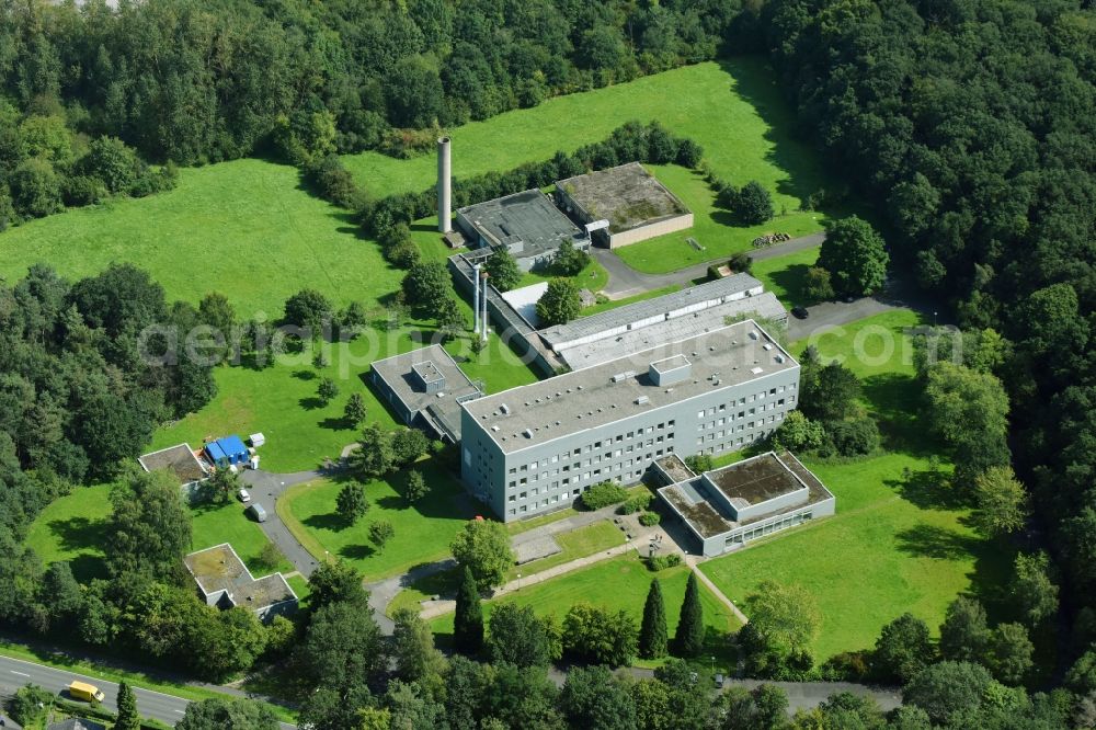 Gießen from above - Research building and office complex Strahlenzentrum on Leihgesterner Weg in Giessen in the state Hesse, Germany