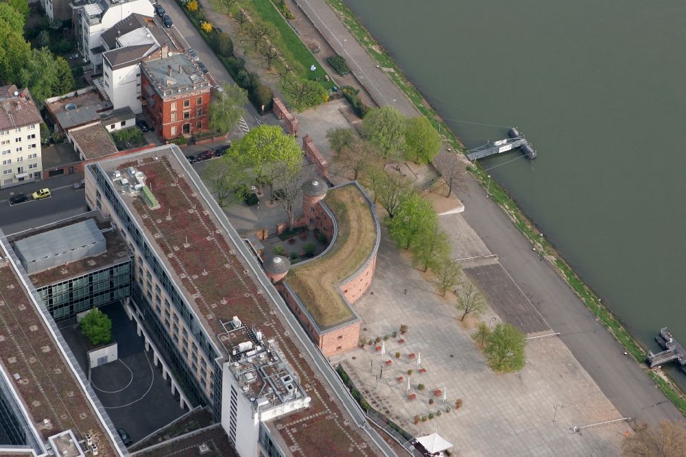 Aerial photograph Mainz - Fort Malakoff at the Malakoff bar on the shore of the Rhine in Mainz in Rhineland-Palatinate
