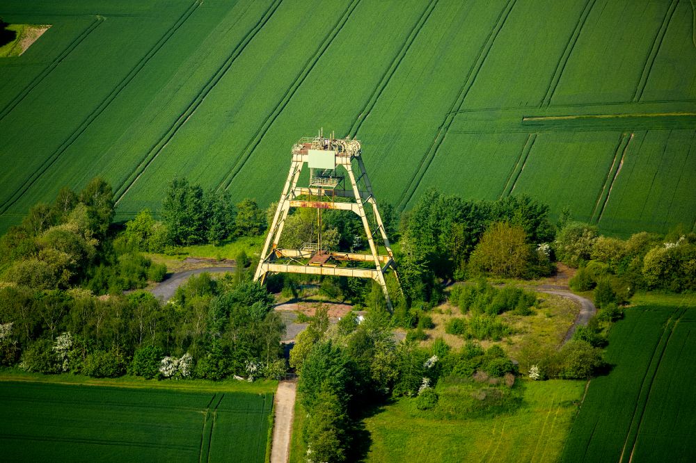 Herbern from the bird's eye view: Mining shaft tower Teufgeruest Feld Donar hard coal revier in Herbern in the state North Rhine-Westphalia, Germany