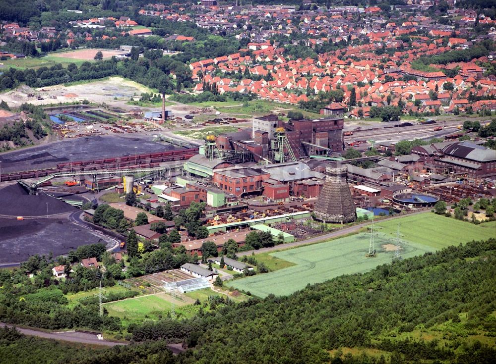 Aerial image Ahlen - Conveyors and mining pits at the headframe of Zeche Westfalen in Ahlen in the state North Rhine-Westphalia, Germany