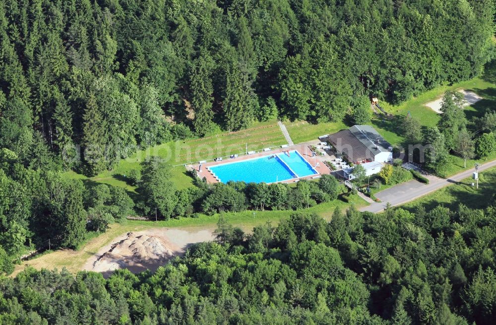 Leinatal from above - Outdoor pool in Leinatal in Thuringia
