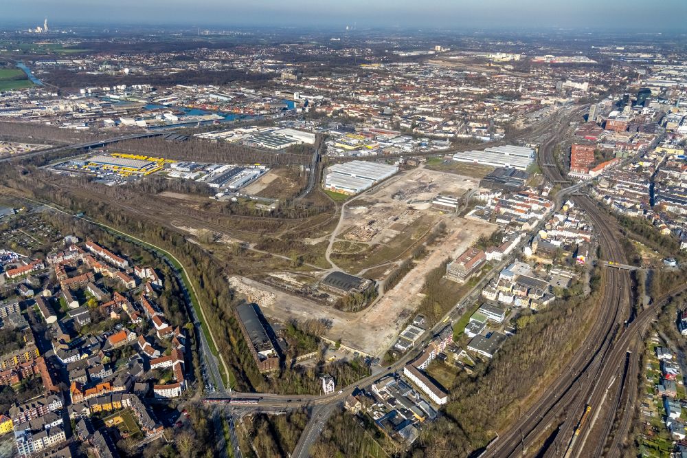 Aerial image Dortmund - Open spaces in the industrial park Union Gewerbehof on Rheinische Strasse in the district Union in Dortmund in the Ruhr area in the state of North Rhine-Westphalia