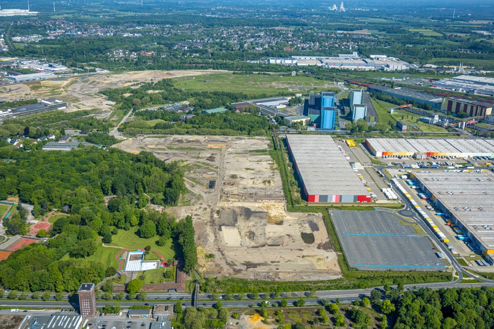 Dortmund from the bird's eye view: Exposure and analysis of soil areas on the site between Brackeler Strasse and Springorumstrasse in the district Westfalenhuette in Dortmund at Ruhrgebiet in the state North Rhine-Westphalia, Germany