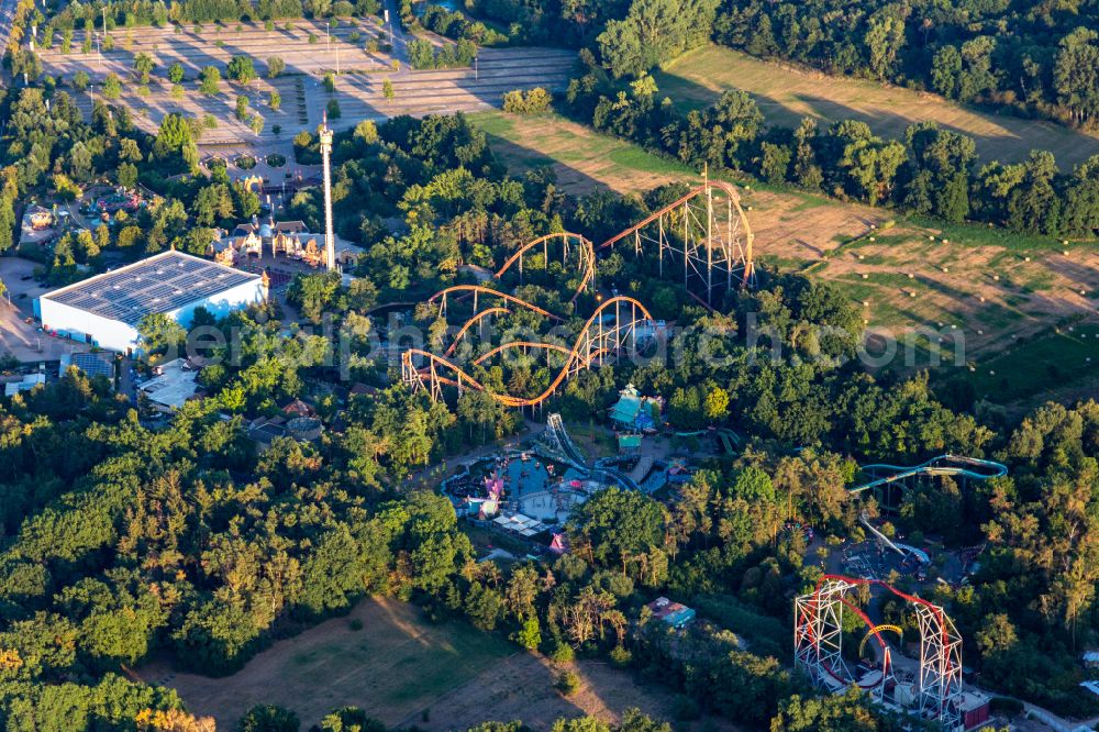 Haßloch from the bird's eye view: Leisure Centre - Amusement Park Holiday Park GmbH on Holidayparkstrasse in Hassloch in the state Rhineland-Palatinate