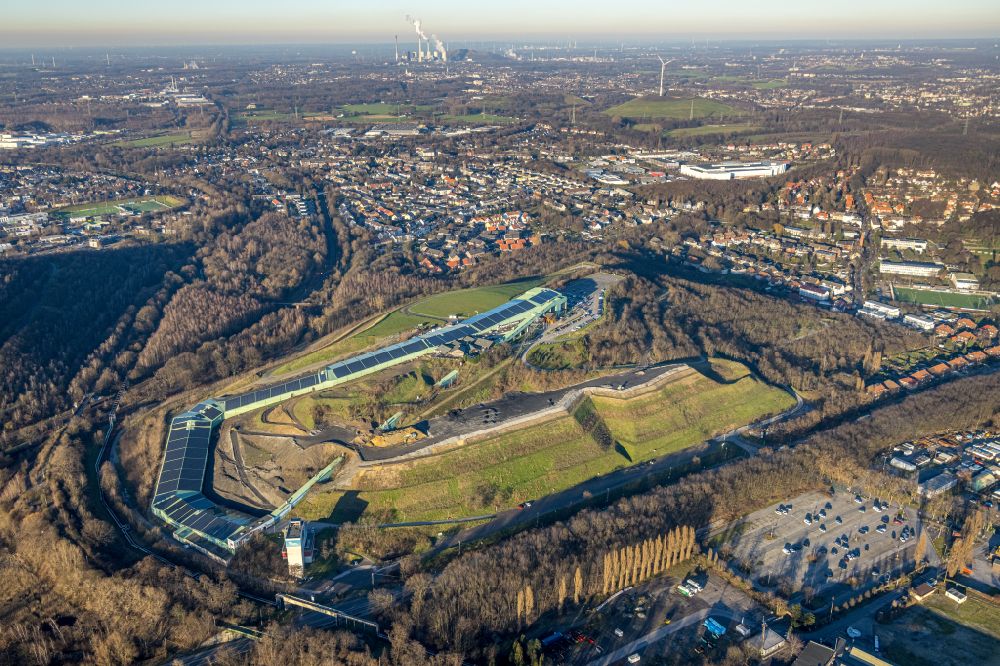 Aerial photograph Bottrop - Leisure Centre INTERSPORT ALPINCENTER on street Prosperstrasse in Bottrop at Ruhrgebiet in the state North Rhine-Westphalia, Germany