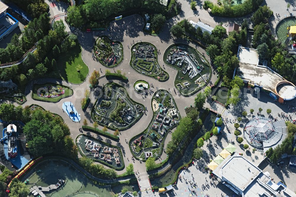 Aerial photograph Günzburg - Leisure Centre - Amusement Park Legoland with of Miniland Attraktion on street Legoland-Allee in Guenzburg in the state Bavaria, Germany
