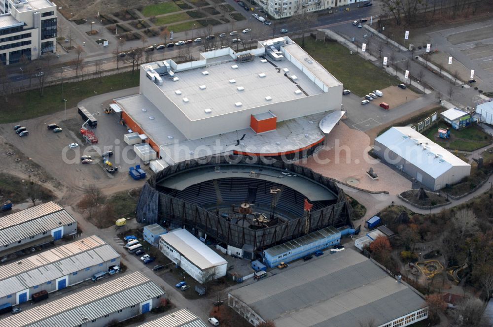 Aerial image Potsdam - Leisure Centre - Amusement Park Metropolis- Halle and Vulkan - Arena in Filmpark on street Grossbeerenstrasse in the district Babelsberg Sued in Potsdam in the state Brandenburg, Germany