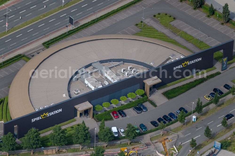 Aerial image Oberhausen - leisure Centre - with arcade and casino Spielstation on Bronmenring in Oberhausen in the state North Rhine-Westphalia, Germany