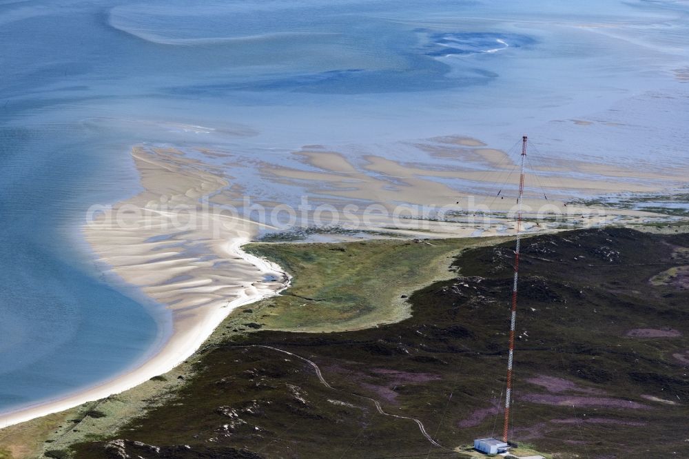 Sylt from the bird's eye view: Funkturm and transmission system as basic network transmitter Loran C Station in Sylt in the state Schleswig-Holstein, Germany