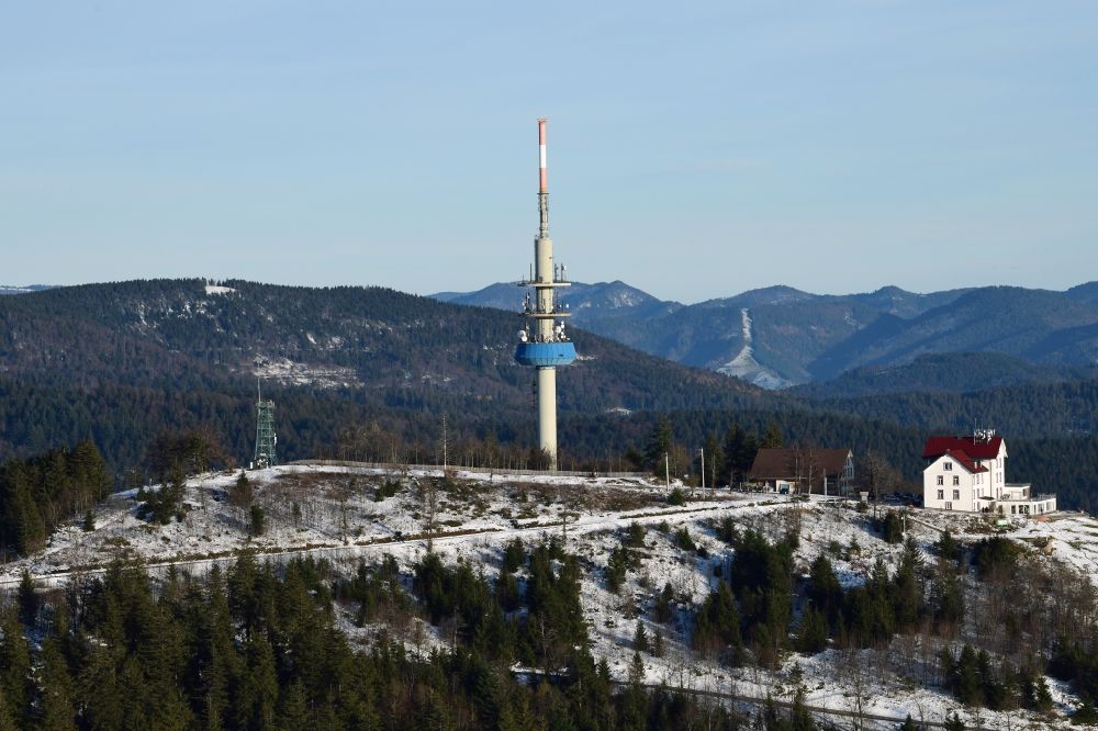 Aerial image Schallsingen - Funkturm and transmission system as basic network transmitter Sender Blauen in Schallsingen in the state Baden-Wurttemberg, Germany