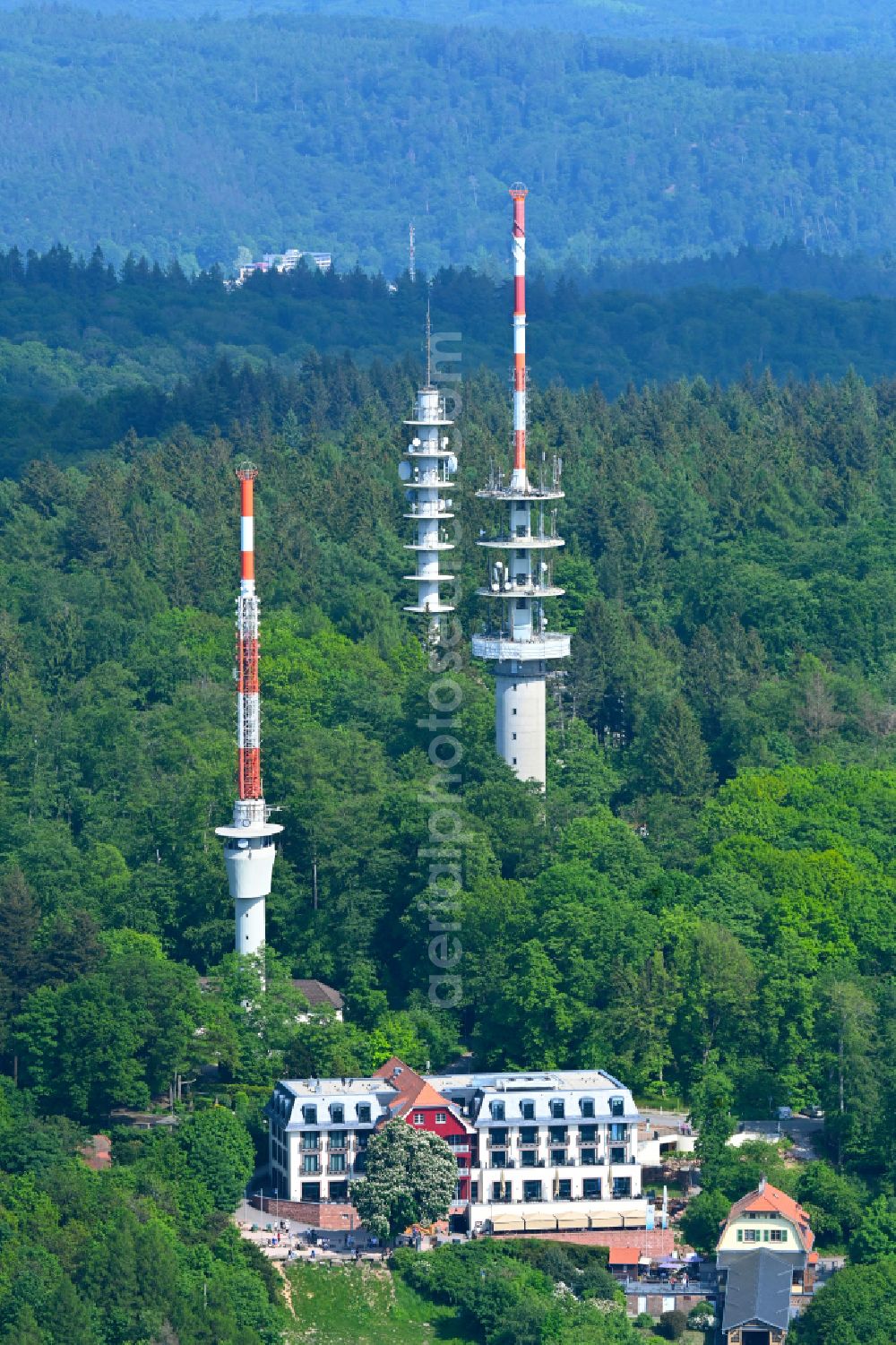 Aerial image Heidelberg - Radio tower and transmitter on the crest of the mountain range of Koenigstuhl on street Hohler Kaestenbaumweg in Heidelberg in the state Baden-Wuerttemberg, Germany
