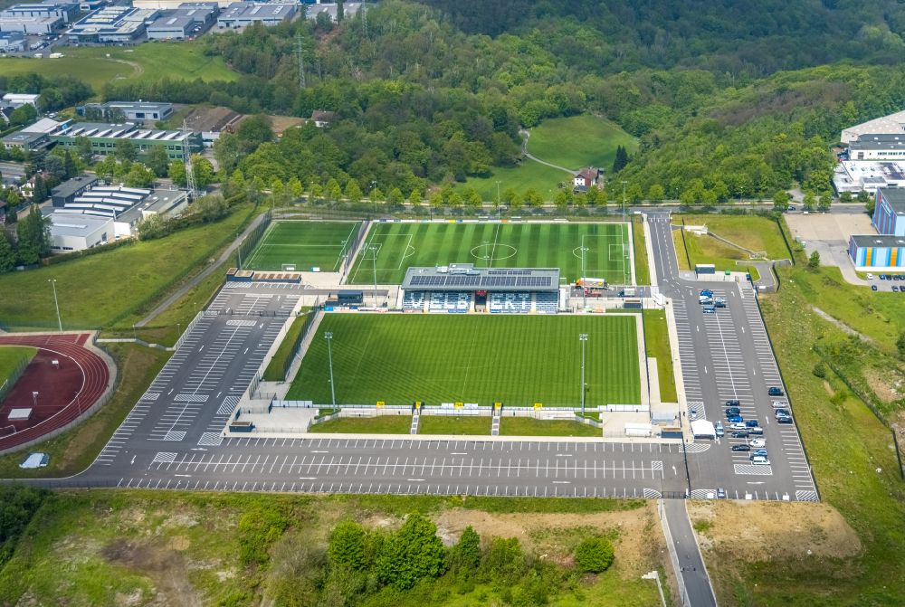 Aerial photograph Velbert - Soccer stadium and side square of the SSVG Velbert 02 on Industriestrasse in Velbert in the state North Rhine-Westphalia, Germany