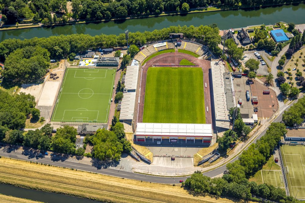 Oberhausen from above - Football stadium Stadion Niederrhein on the Lindnerstrasse in Oberhausen in the state of North Rhine-Westphalia, Germany