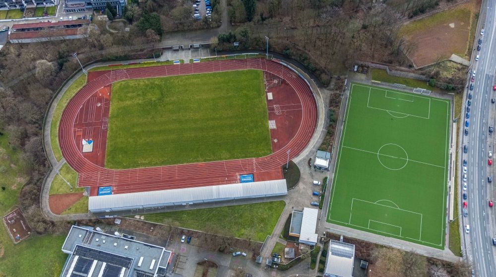 Aerial photograph Bottrop - Football stadium Jahnstadion of the football club Schalke 04 ad Dieter-Renz-Hall in Bottrop at Ruhrgebiet in the state North Rhine-Westphalia