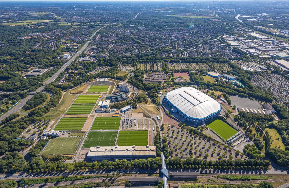 Gelsenkirchen from above - Football stadium of the football club FC Schalke 04 - VELTINS-Arena in the district Erle in Gelsenkirchen at Ruhrgebiet in the state North Rhine-Westphalia, Germany