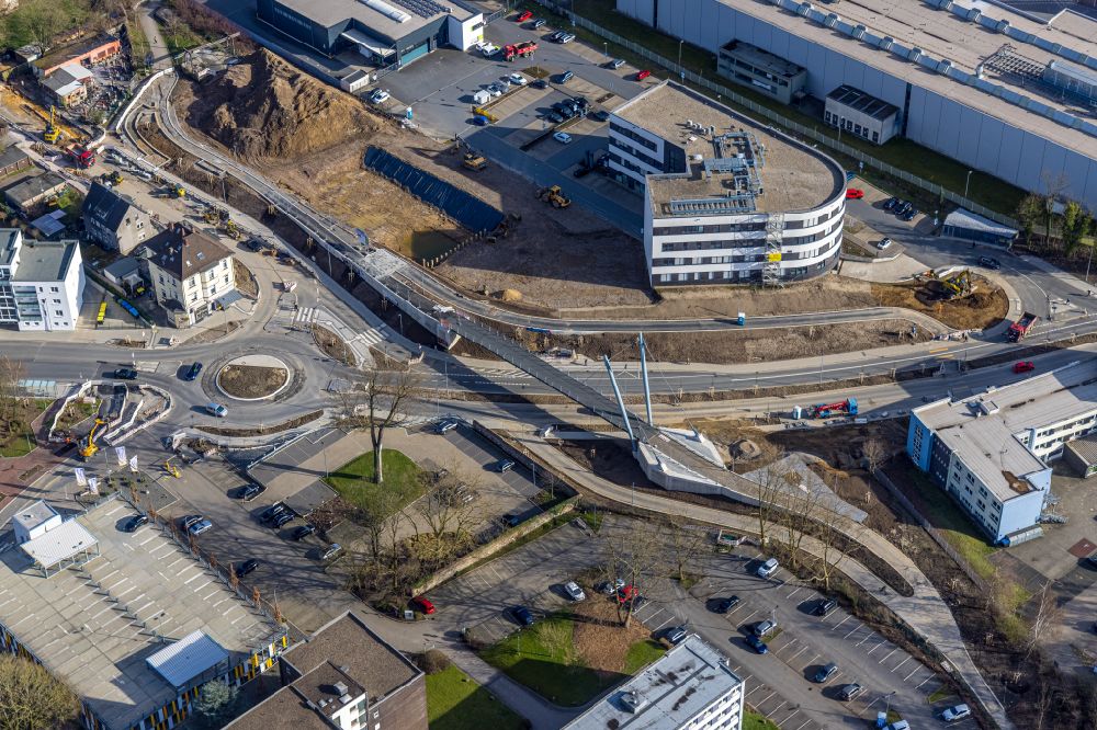 Aerial image Witten - Bicycle and pedestrian bridge structure Rheinischer Esel over the Pferdebachstrasse in Witten in the Ruhr area in the state of North Rhine-Westphalia, Germany