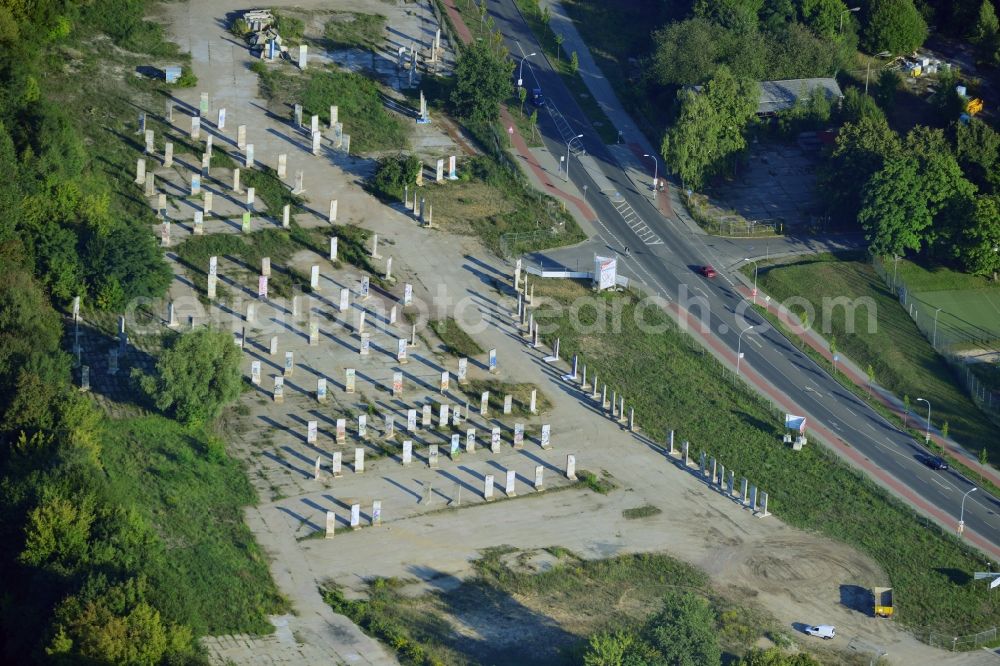 Aerial image Teltow - Gallery of Concrete - segments of the Berlin Wall on business premises in Teltow, Brandenburg