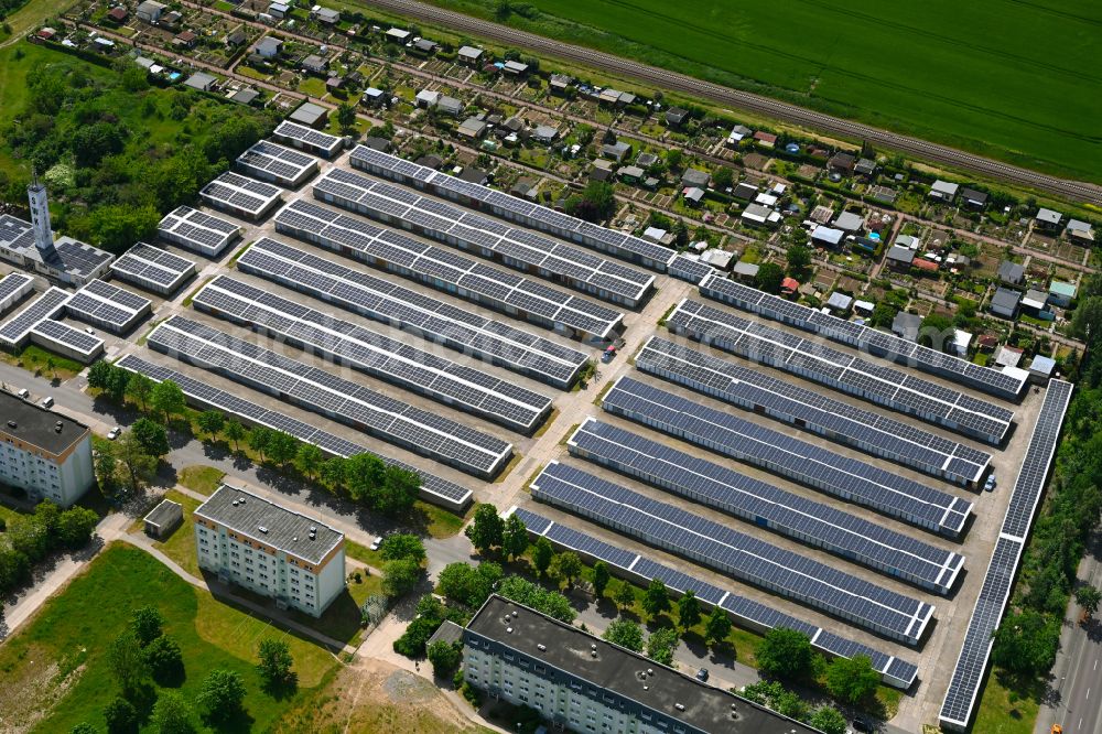 Aerial photograph Köthen (Anhalt) - Garages - grounds for automobiles in Koethen (Anhalt) in the state Saxony-Anhalt, Germany