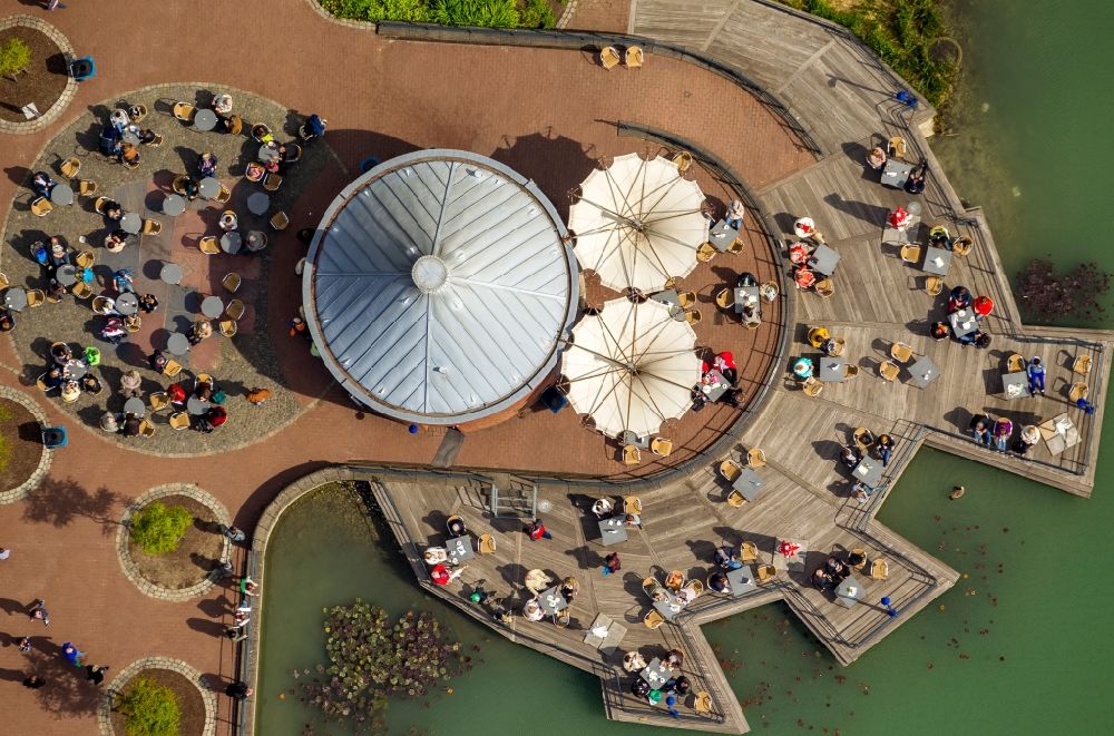 Hagen from above - Gastronomy in the open-air restaurant by the pond in the Maxi Park in Hamm in North Rhine-Westphalia