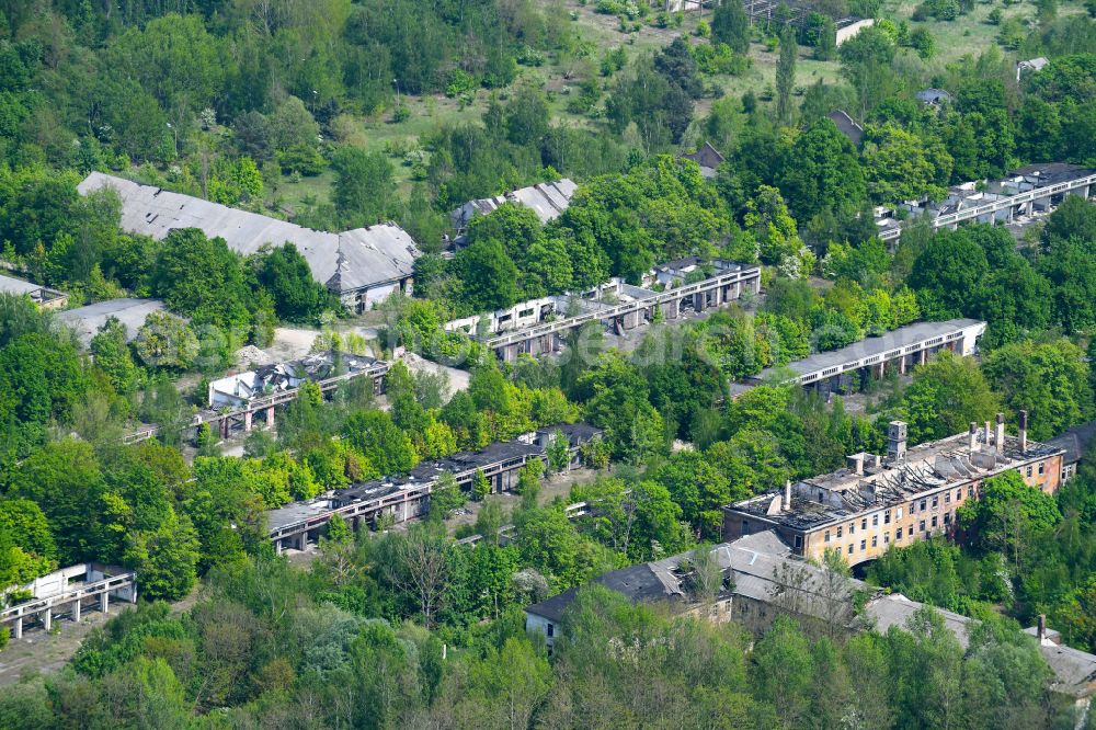 Potsdam from the bird's eye view: Building complex of the former military barracks of Entwicklungstraeger Potsdam GmbH on Krampnitzsee in Fahrland in the state Brandenburg, Germany