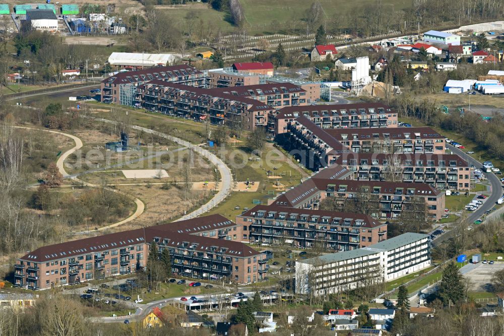 Bernau from above - Building complex of the former military barracks redevelopment area Panke-Park on Schoenfelder Weg in Bernau in the state Brandenburg, Germany