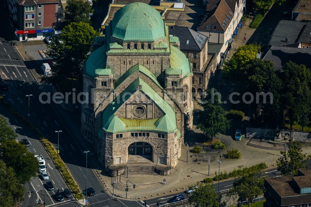 Aerial image Essen - Building the Old Synagogue of the Jewish community at the Steeler stree in the district Ostviertel in Essen at Ruhrgebiet in North Rhine-Westphalia