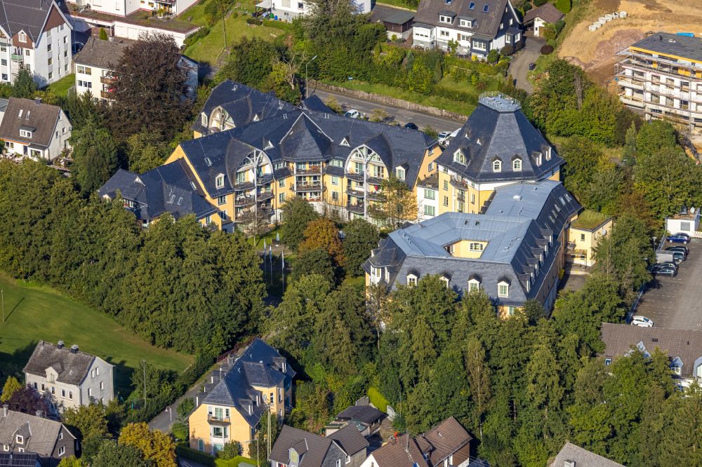 Aerial image Hilchenbach - Building the retirement home Alloheim Senioren-Residenz Hilchenbach on Kuerschnerweg in Hilchenbach in the state North Rhine-Westphalia, Germany