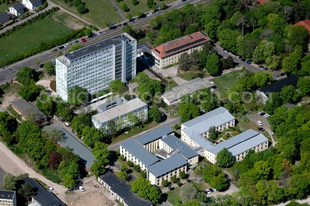 Aerial image Erfurt - Building the retirement home Helios Residenz Am Nordpark | Wohnheim Baumerstrasse on Baumerstrasse in the district Andreasvorstadt in Erfurt in the state Thuringia, Germany