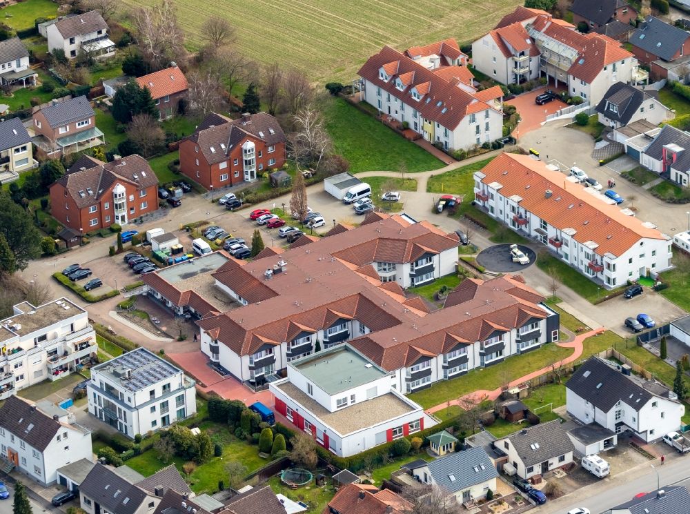 Aerial photograph Holzwickede - Building the retirement home Perthes-Haus on Emscherweg in Holzwickede in the state North Rhine-Westphalia, Germany