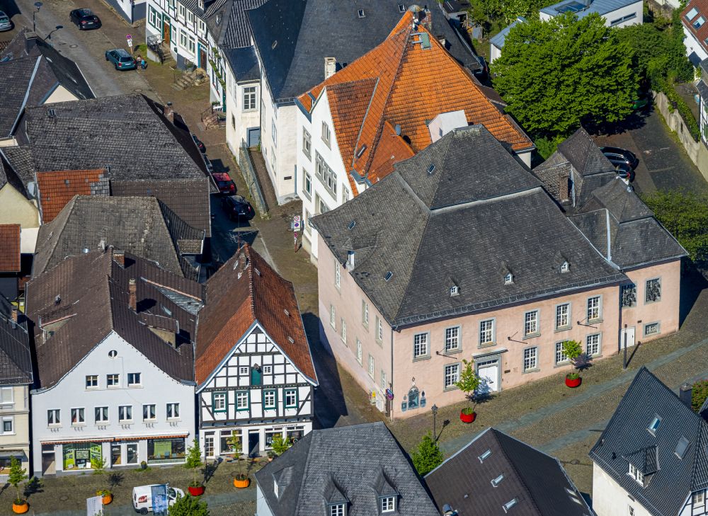 Aerial image Arnsberg - Building Altes Rathaus Arnsberg Alter Markt in Arnsberg in the state of North Rhine-Westphalia, Germany