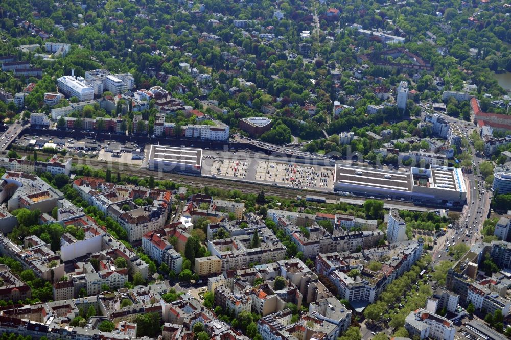Aerial photograph Berlin - Building of the construction market BAUHAUS Berlin-Kurfuerstendamm in the district Halensee in Berlin, Germany