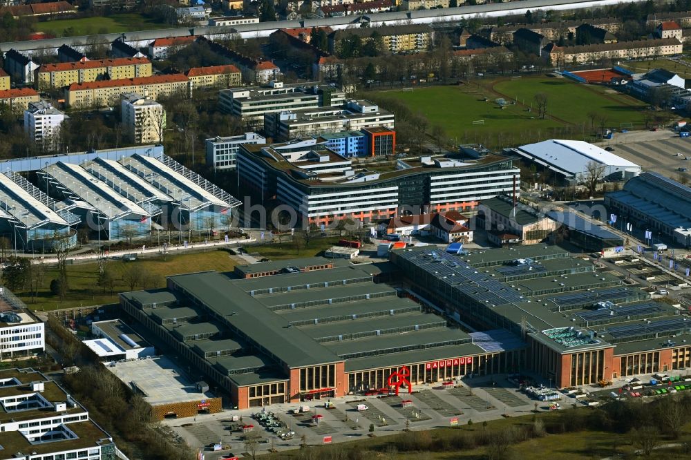 Aerial photograph München - Building of the construction market of BAUHAUS Muenchen-Freimann on Maria-Probst-Strasse in the district Schwabing-Freimann in Munich in the state Bavaria, Germany