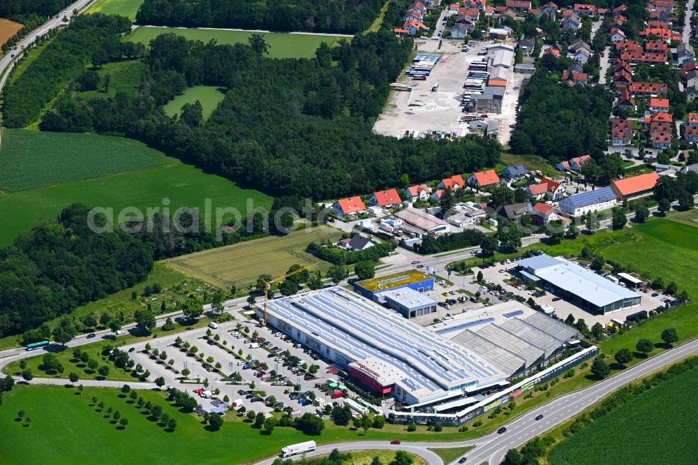Aerial photograph Fürstenfeldbruck - Building of the construction market hagebaumarkt & Gartencenter in the district Neu-Lindach in Fuerstenfeldbruck in the state Bavaria, Germany