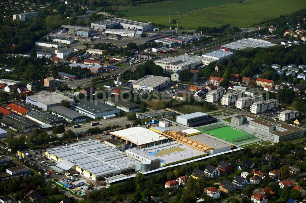 Berlin from the bird's eye view: Building of the construction market Holz Possling in the district Mahlsdorf in Berlin, Germany